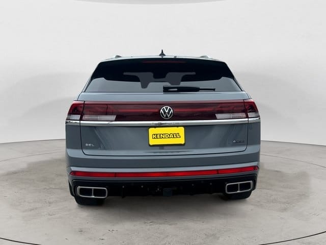 Used 2024 Volkswagen Atlas Cross Sport 2.0T SEL R-Line 4D Sport Utility – 1V2AE2CAXRC218138