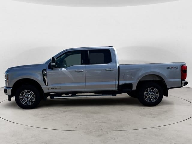 Used 2024 Ford F-350SD Lariat 4D Crew Cab – 1FT8W3BT8REC64819