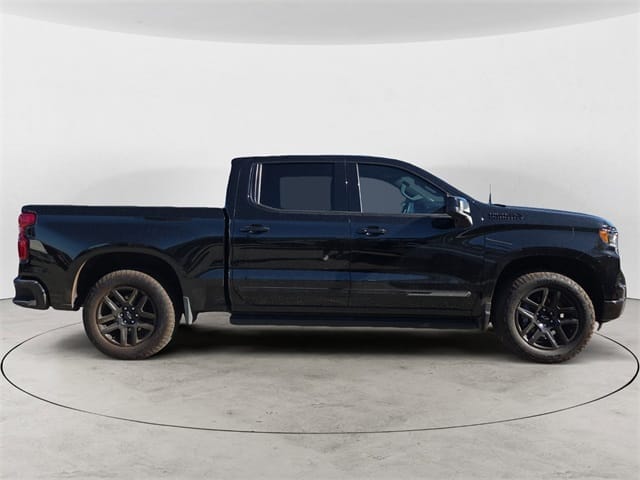 Used 2025 Chevrolet Silverado 1500 High Country 4D Crew Cab – 1GCUKJED5SZ180118 full