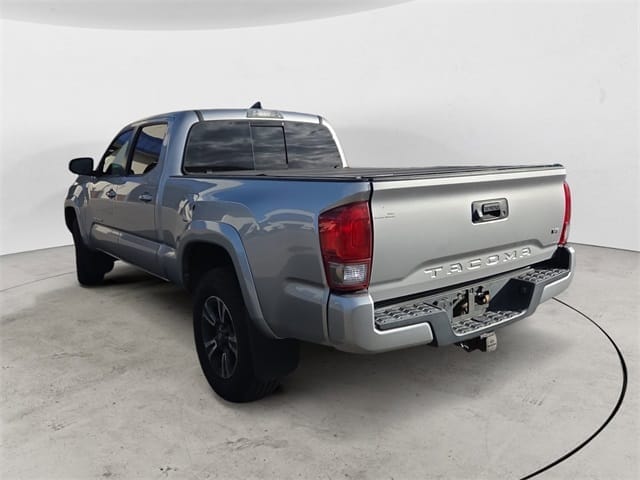 Used 2017 Toyota Tacoma SR5 4D Double Cab – 5TFDZ5BN8HX022523