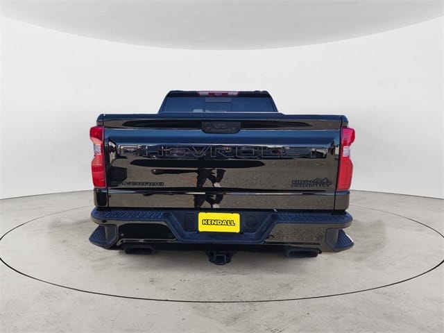 Used 2025 Chevrolet Silverado 1500 High Country 4D Crew Cab – 1GCUKJED5SZ180118