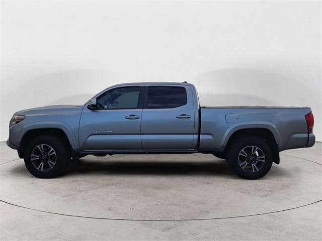 Used 2017 Toyota Tacoma SR5 4D Double Cab - 5TFDZ5BN8HX022523