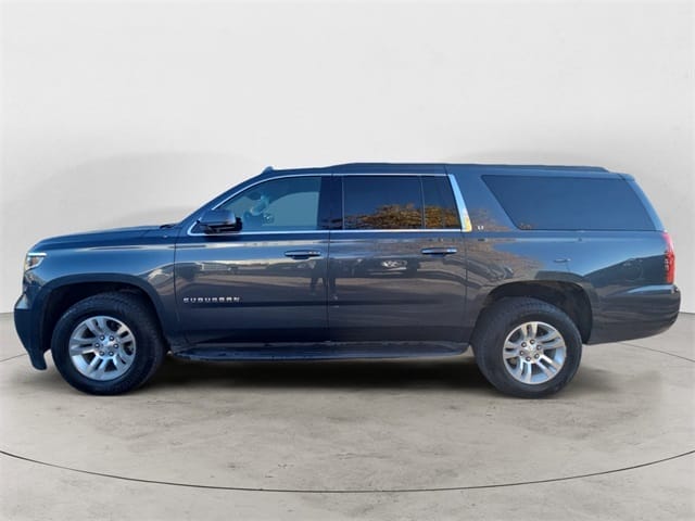 Used 2019 Chevrolet Suburban LT 4D Sport Utility - 1GNSKHKC1KR216731