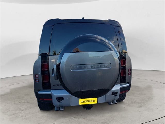 Used 2024 Land Rover Defender 110 SE 4D Sport Utility – SALEPEFEXR2262166 full