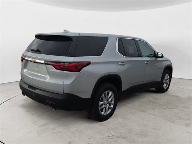 Used 2022 Chevrolet Traverse LS 4D Sport Utility – 1GNEVFKW9NJ161175 full