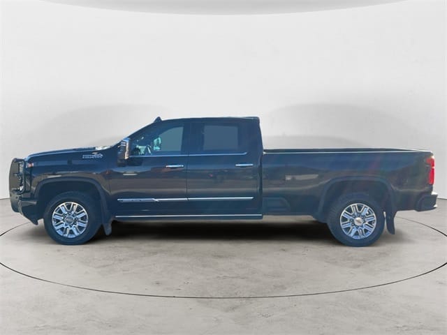 Used 2024 Chevrolet Silverado 3500HD High Country 4D Crew Cab – 1GC4YVEY3RF355454