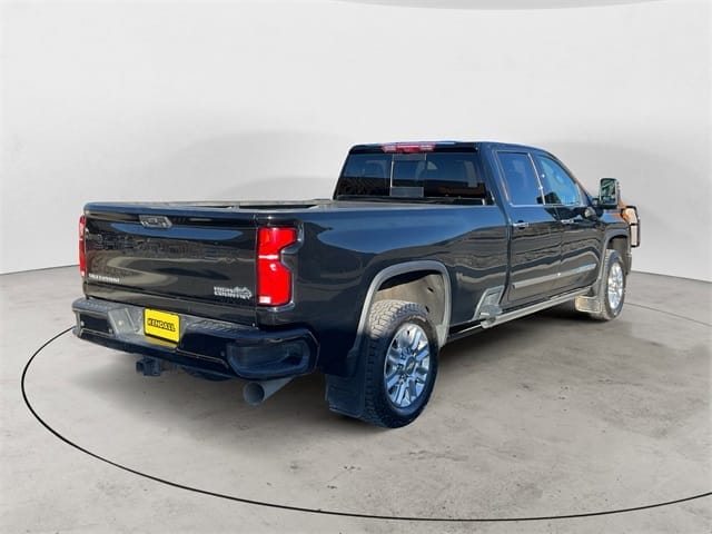 Used 2024 Chevrolet Silverado 3500HD High Country 4D Crew Cab – 1GC4YVEY3RF355454