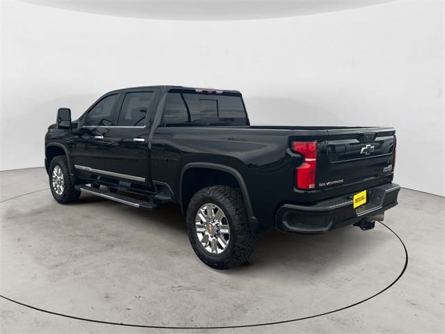 Used 2024 Chevrolet Silverado 2500HD High Country 4D Crew Cab – 1GC4YREY8RF109409
