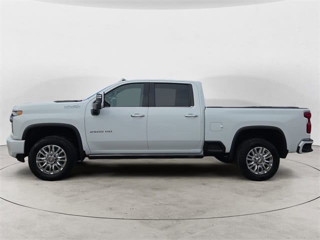 Used 2022 Chevrolet Silverado 2500HD High Country 4D Crew Cab – 2GC4YRE72N1222572