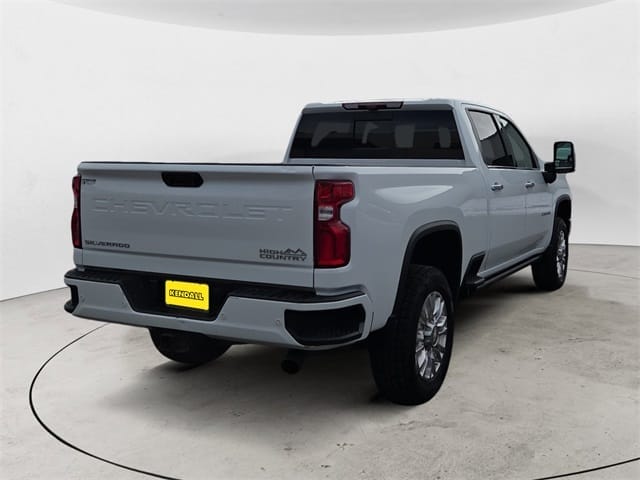 Used 2022 Chevrolet Silverado 2500HD High Country 4D Crew Cab – 2GC4YRE72N1222572
