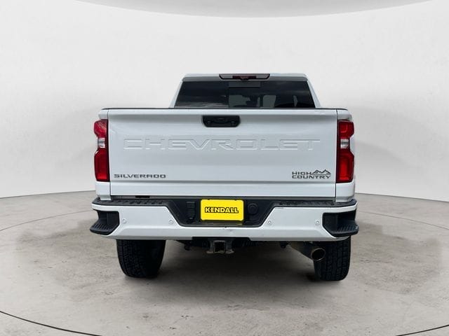 Used 2022 Chevrolet Silverado 2500HD High Country 4D Crew Cab – 2GC4YRE72N1222572