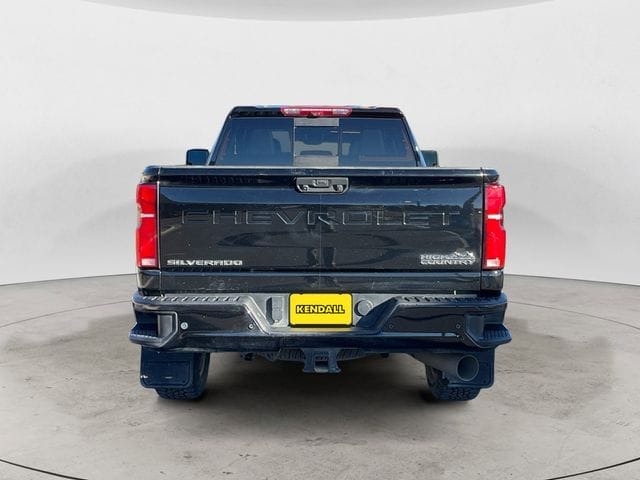 Used 2024 Chevrolet Silverado 3500HD High Country 4D Crew Cab – 1GC4YVEY3RF355454