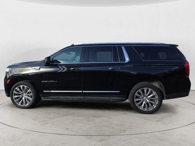 Used 2024 GMC Yukon XL Denali 4D Sport Utility – 1GKS2JKL9RR137029