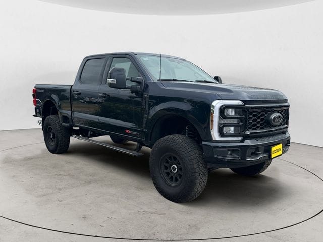 Used 2025 Ford F-250SD Lariat 4D Crew Cab – 1FT8W2BM7SEC42545