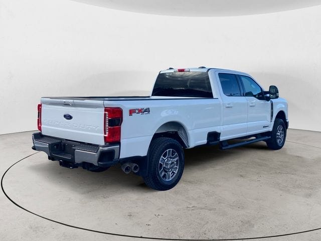 Used 2025 Ford F-350SD Lariat 4D Crew Cab – 1FT8W3BT3SEC44418