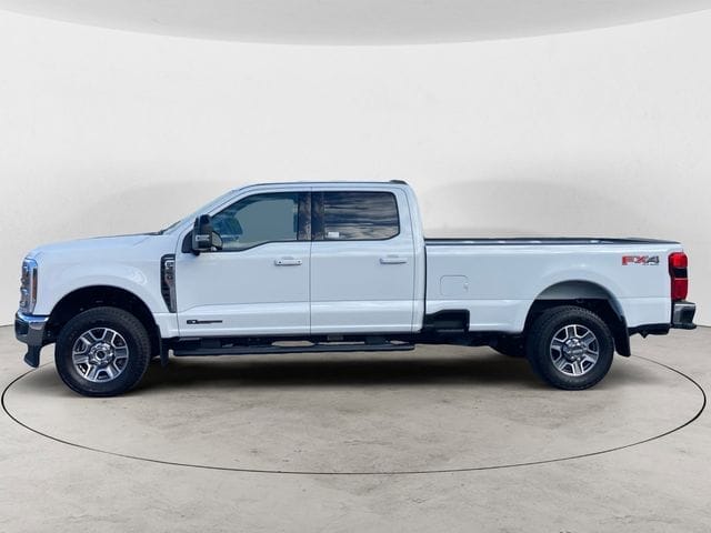 Used 2025 Ford F-350SD Lariat 4D Crew Cab – 1FT8W3BT3SEC44418