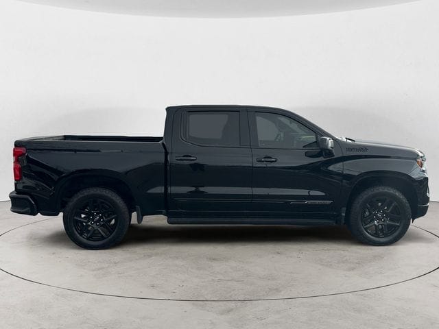 Used 2025 Chevrolet Silverado 1500 High Country 4D Crew Cab – 1GCUKJED5SZ180118