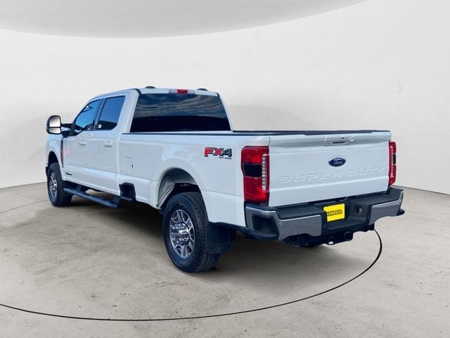 Used 2025 Ford F-350SD Lariat 4D Crew Cab – 1FT8W3BT3SEC44418